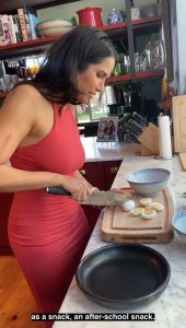 Padma Lakshmi TheFappeningBlog.com 1.jpg