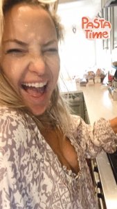 Kate Hudson TheFappeningBlog.com 1.jpg