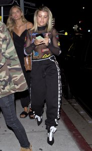 Sofia Richie Braless thefappening.so-4.JPG