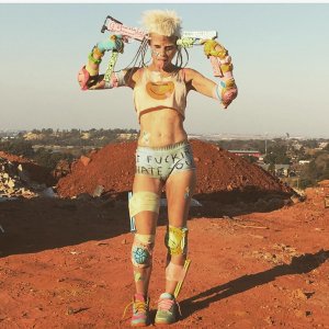 Yolandi Visser Sexy-2.jpg