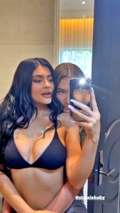 Kylie Jenner TheFappeningBlog.com 2.jpg
