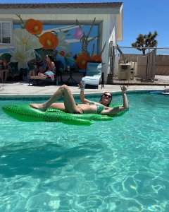 Violett Beane TheFappeningBlog.com 0.jpg