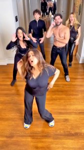 Salma Hayek TheFappeningBlog.com 0.jpg