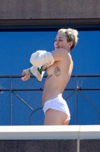 Miley Cyrus Topless  3.jpg