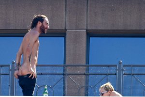 Miley Cyrus Topless  23.jpg