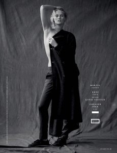 Toni Garrn Sexy 1.jpg