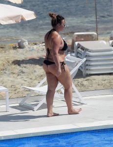 Chanelle Hayes Sexy 8.jpg