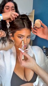 Kylie Jenner TheFappeningBlog.com 2.jpg