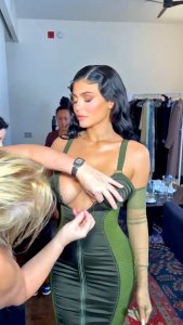 Kylie Jenner TheFappeningBlog.com 2.jpg