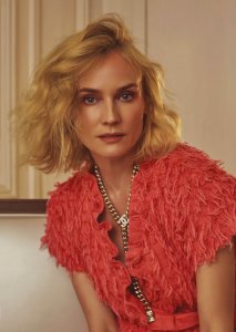 diane_kruger_-_glass_mag_july_2021__5_.jpg