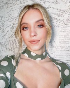 Sydney Sweeney TheFappeningBlog.com 1.jpg