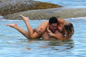 Amanda Stanton Sexy 8.jpg