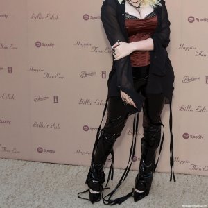 Billie-Eilish-Sexy-7-thefappeningblog.com_.jpg