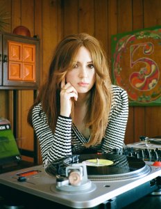 Karen Gillan Issue 9-104.jpg