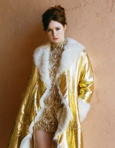 Karen Gillan Issue 9-114.jpg