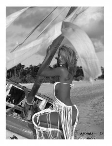 Nirvana XO 21_2021-07 Linsay Demyan (16).jpg