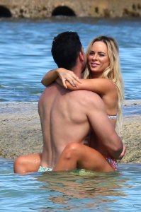 Amanda Stanton Sexy 45.jpg