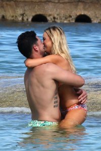 Amanda Stanton Sexy 53.jpg