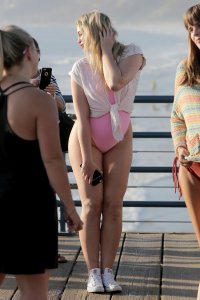 Iskra Lawrence Sexy 9.jpg