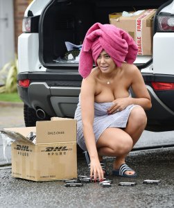 Chloe Ferry Nude 20.jpg