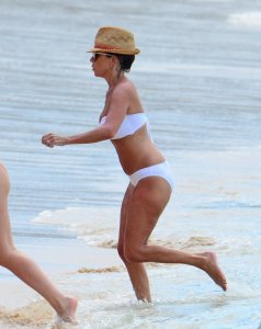 Lainya Shearer, Chloe Shearer & Hollie Shearer 1.jpg