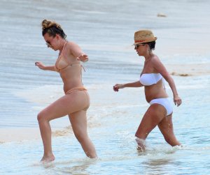 Lainya Shearer, Chloe Shearer & Hollie Shearer 13.jpg