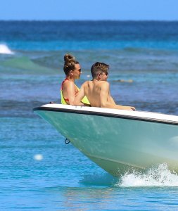 Chloe Shearer Sexy 14.jpg