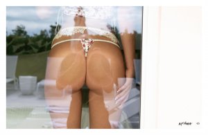 Nirvana XO 21_2021-07 Linsay Demyan (27).jpg