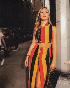 7_Maddie Ziegler i love new york.jpg