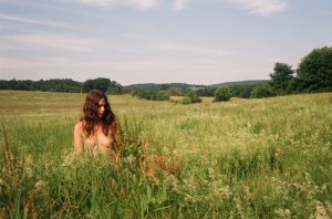 Lola Kirke Nude 7.jpg