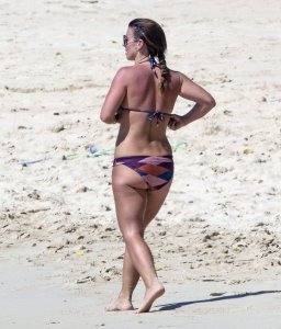 Coleen Rooney Sexy 30.jpg