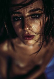 Tess Georgia Dimos Nude 12.jpg