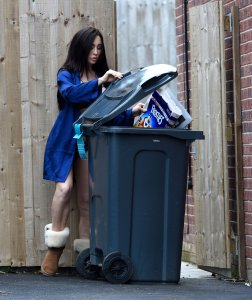 Laura Summers Sexy 1.jpg