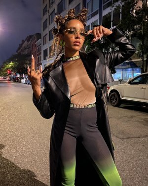 Tinashe2 by andy for TFB.jpg