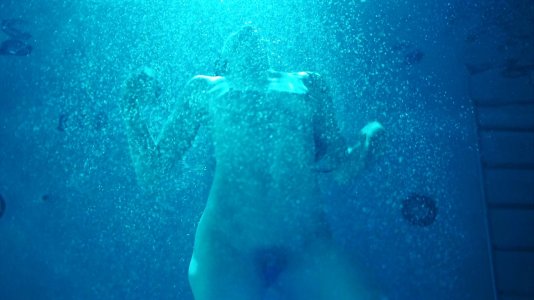 Kathryn Hahn - Mrs Fletcher S01E02 HDTV 1080p.mp4_snapshot_00.32.792.jpg