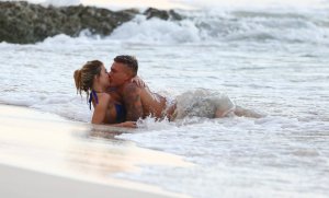 Olivia Buckland Sexy 10.jpg