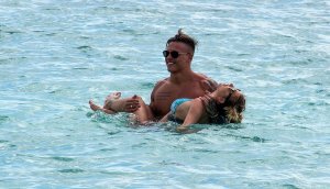 Olivia Buckland Sexy 20.jpg