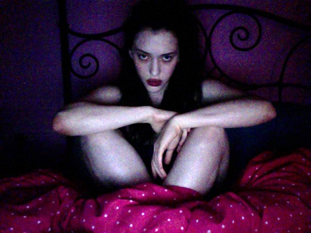 Kat Dennings Naked Leaked The Fappening &amp; Sexy (22 Photos)