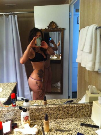 Sarah Sahi Nude Leaks Photo 7