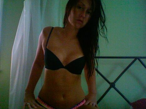 Nina Stavris Nude Leaks Photo 25