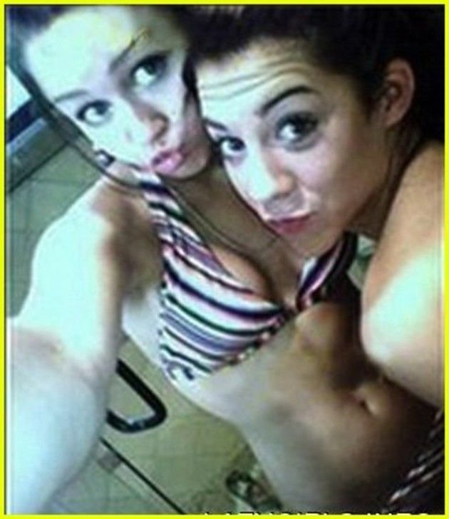 Miley Cyrus Leaked (17 Photos)