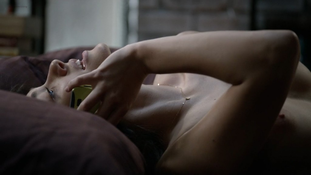 Emmy Rossum Topless (15 Photos)