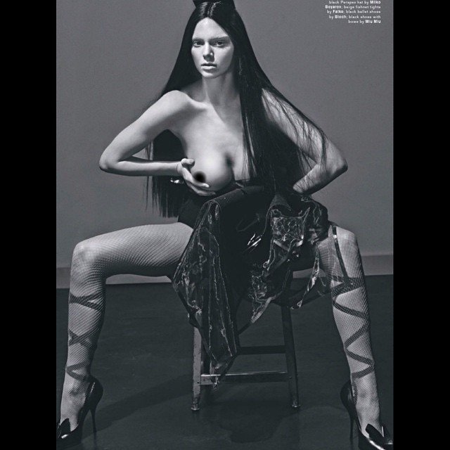 Kendall Jenner Topless (5 New Photos)