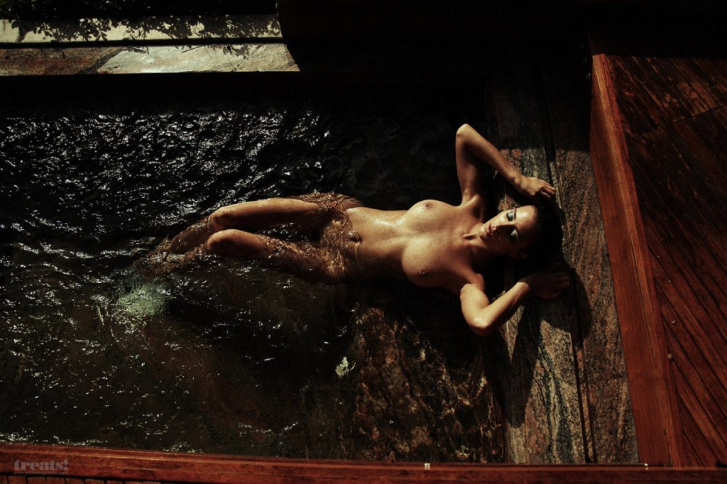 Alejandra Guilmant Naked (21 Photos)