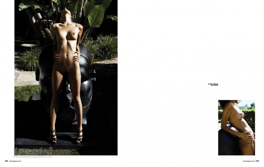 Amanda Marie Pizziconi Naked (5 Photos)