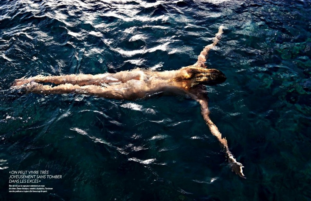 Estelle Lefebure Naked (4 Photos)