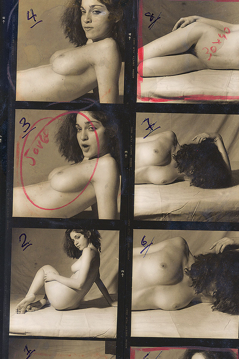 Madonna Young Nude (7 Photos)