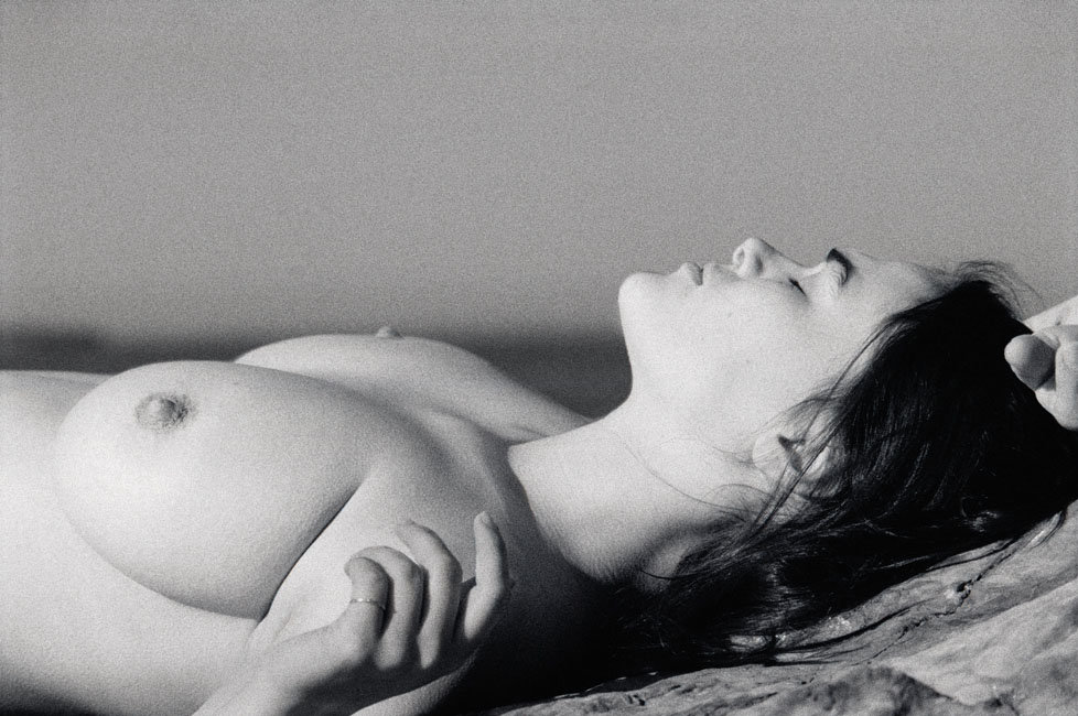 Myla Dalbesio Nude (6 Photos) Celebrity Sex Tape