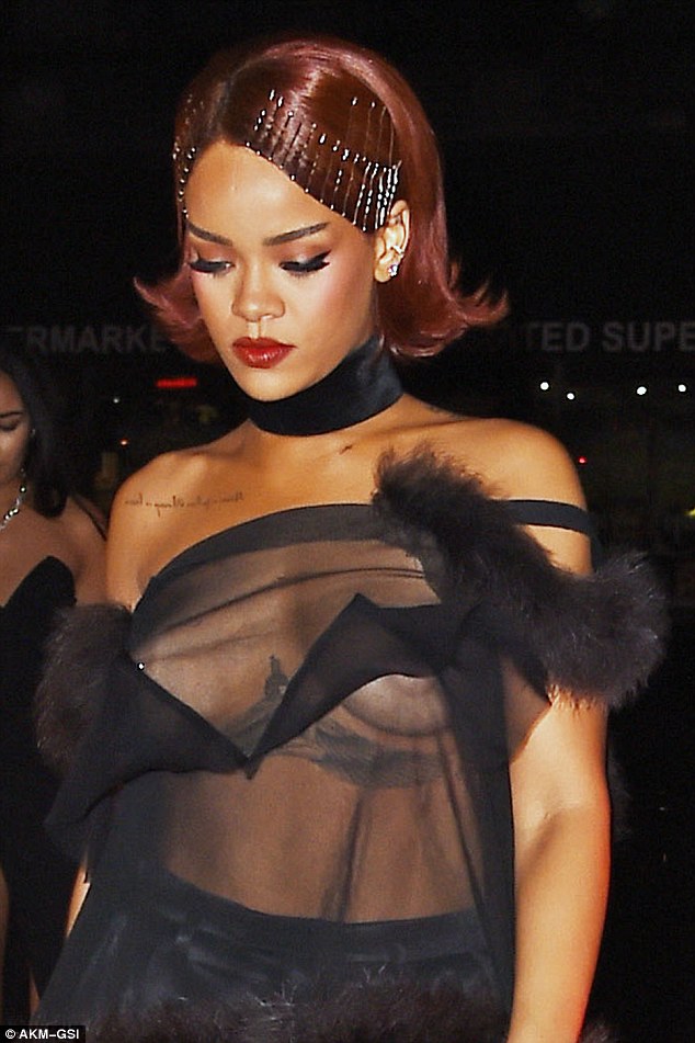Rihanna nude uncensored