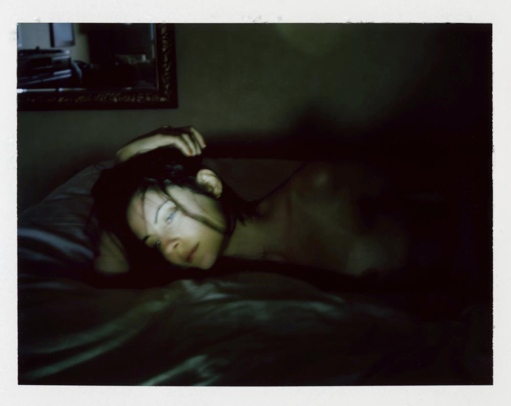 Willa Holland Topless (2 Photos)